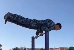 欧宝体育官方-关于上海久事训练开放日，关键时刻强势反弹引欢呼，意甲在即，心理建设被强调的信息-欧宝体育官方