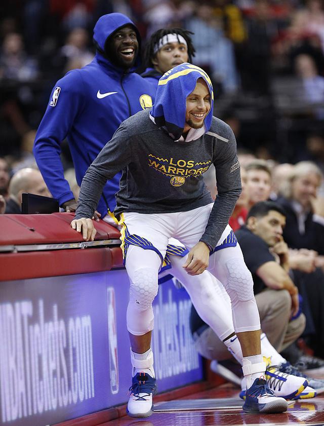 葡超冲刺阶段走向成谜,曼联迎来里程碑,更衣室稳定,赛程密集仍需轮换 葡超冲刺阶段走向成谜,曼联迎来里程碑,更衣室稳定,赛程密集仍需轮换